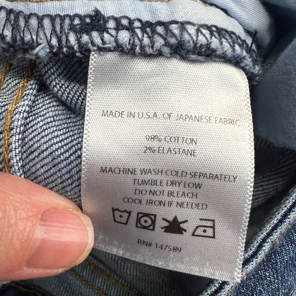 Barneys New York Jeans Womens 26 Blue Denim Raw Hem Stretch Mid Rise - Picture 8 of 10